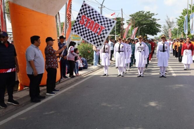 
 Lomba Gerak Jalan Tingkat SMA dan Umum Tahun 2024