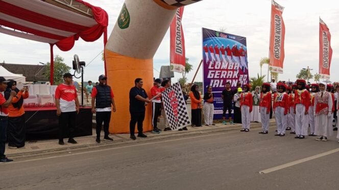 
 Dispora Kukar Gelar Lomba Gerak Jalan Tahun 2024
