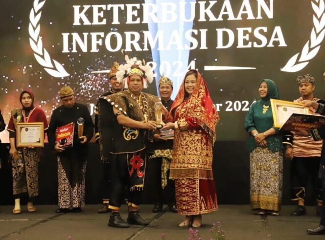
 Desa Batuah Raih Peringkat 4 Nasional Kategori Desa Maju Apresiasi Keterbukaan Informasi Desa Tahun 2024