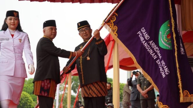 
 Kabupaten Kukar Terima 10 Penghargaan Arindama