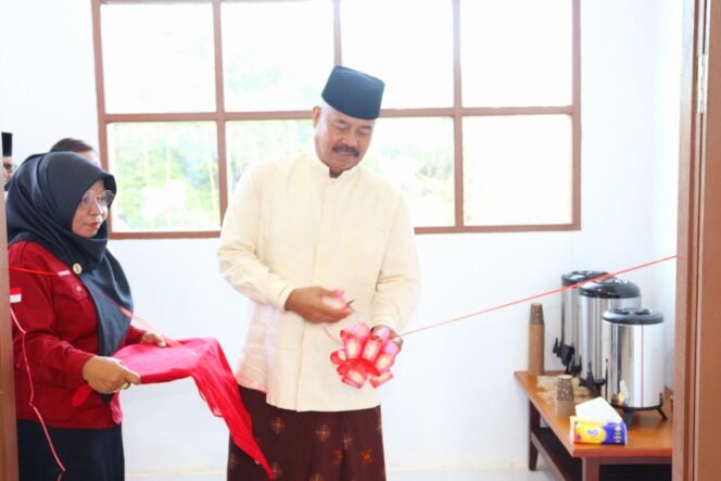 
 Safari Subuh ke-275 di Al Muhajirin: Bupati Edi Damansyah Tegaskan Kehadiran Pemerintah di Tengah Masyarakat