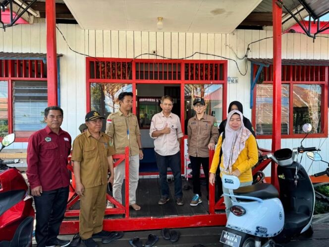 
 Pemdes  Muara Muntai Ilir dan DPPR Kukar Tinjau Lokasi Area Kantor Desa Baru