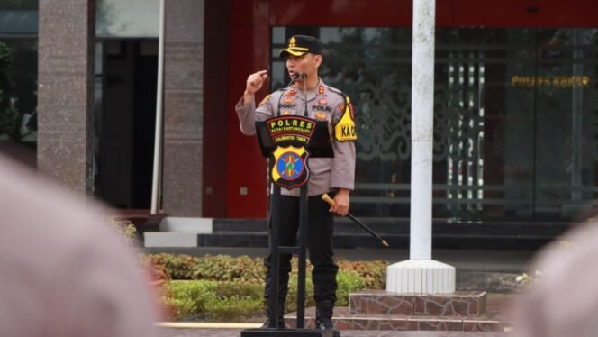 
 Kapolres Kutai Kartanegara, AKBP Dody Surya Putra
