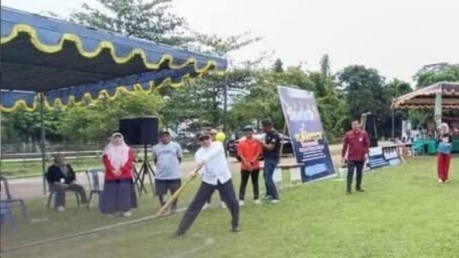
 Ardiansyah Sulaiman Buka Kejuaraan Slowpitch Softball 2025 di Kutim: Semoga Kelak Menorehkan Prestasi
